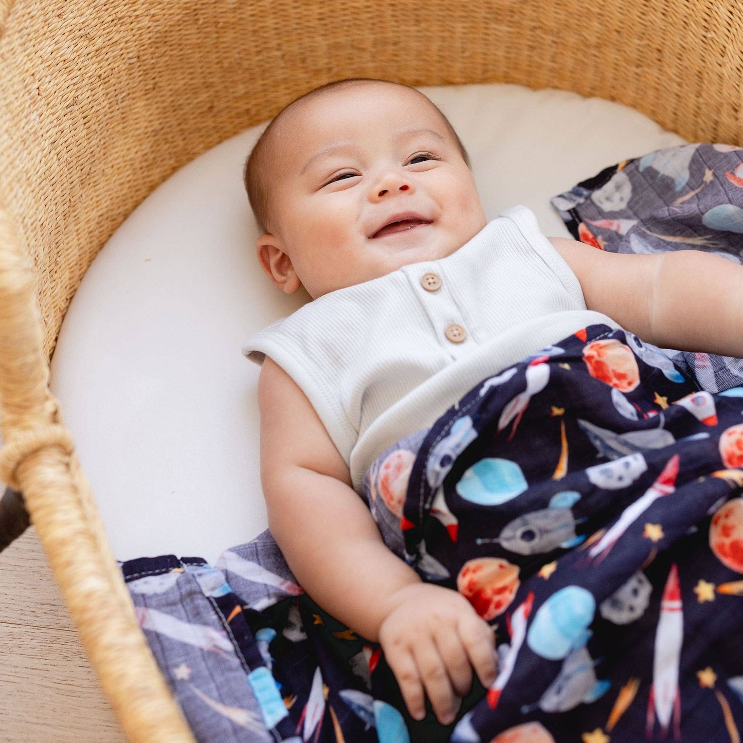 Rocket Swaddle
