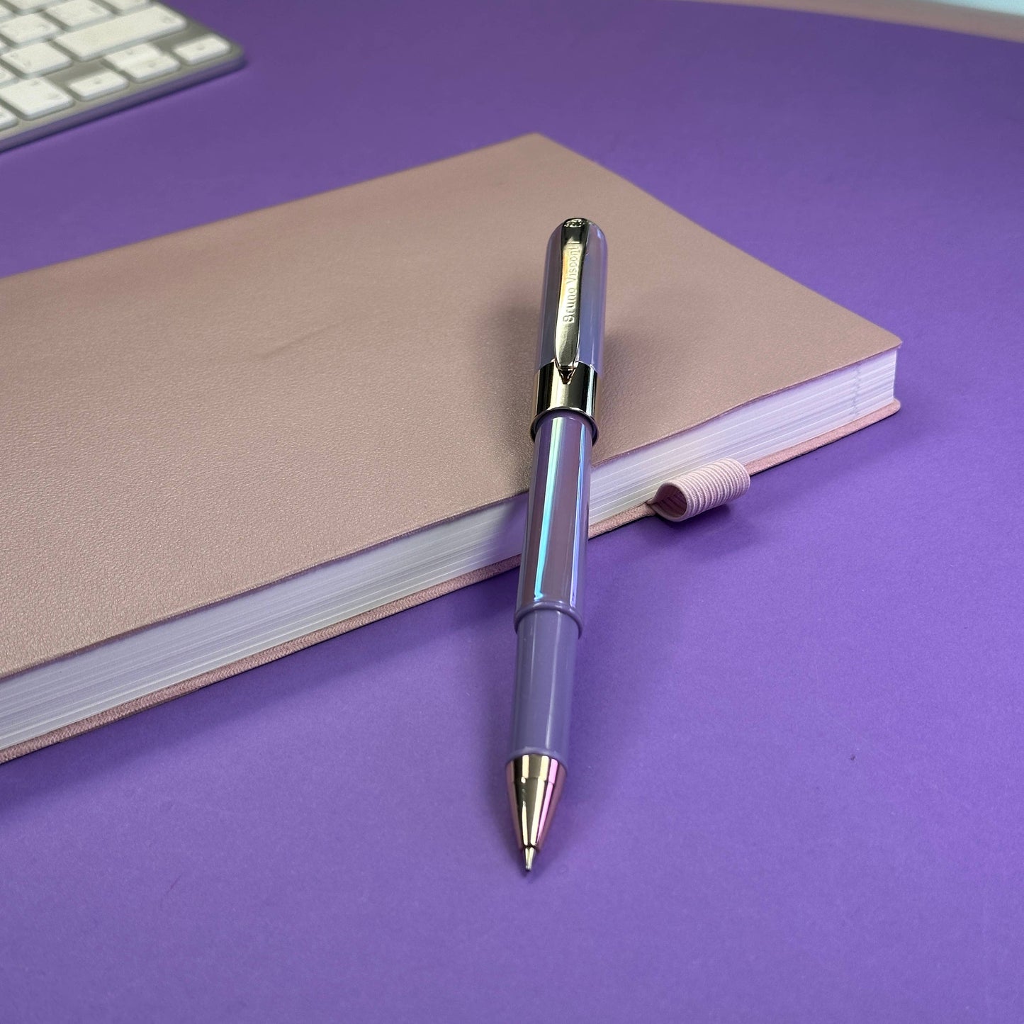 Monaco - Pearlescent Lavender