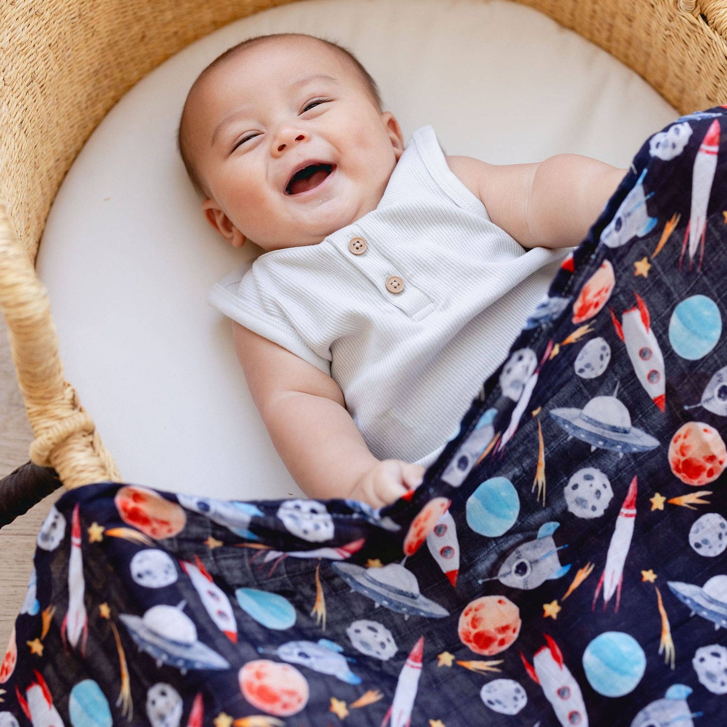 Rocket Swaddle
