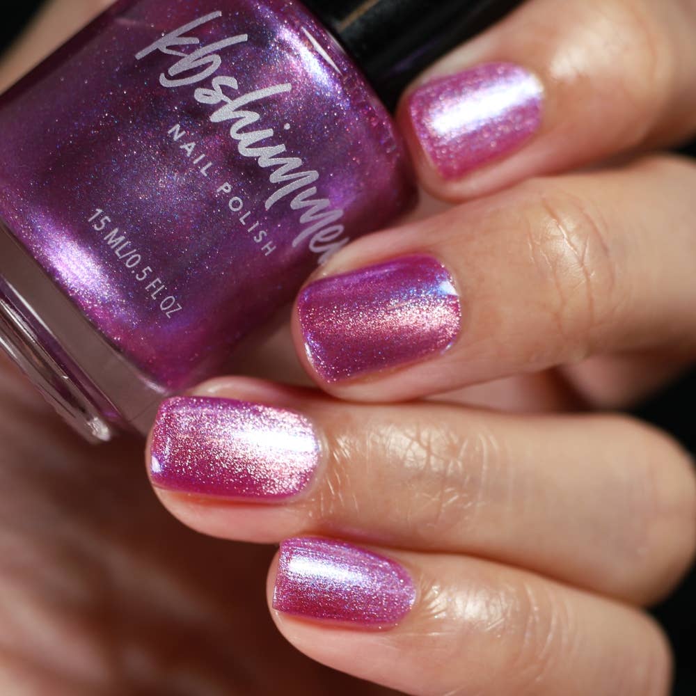 Give It A Whirl Magnetic Nail Polish