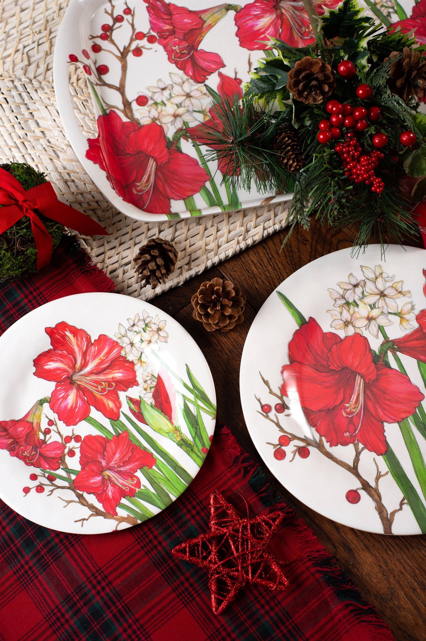 Amaryllis Christmas Holiday Bamboo Dinner Plate
