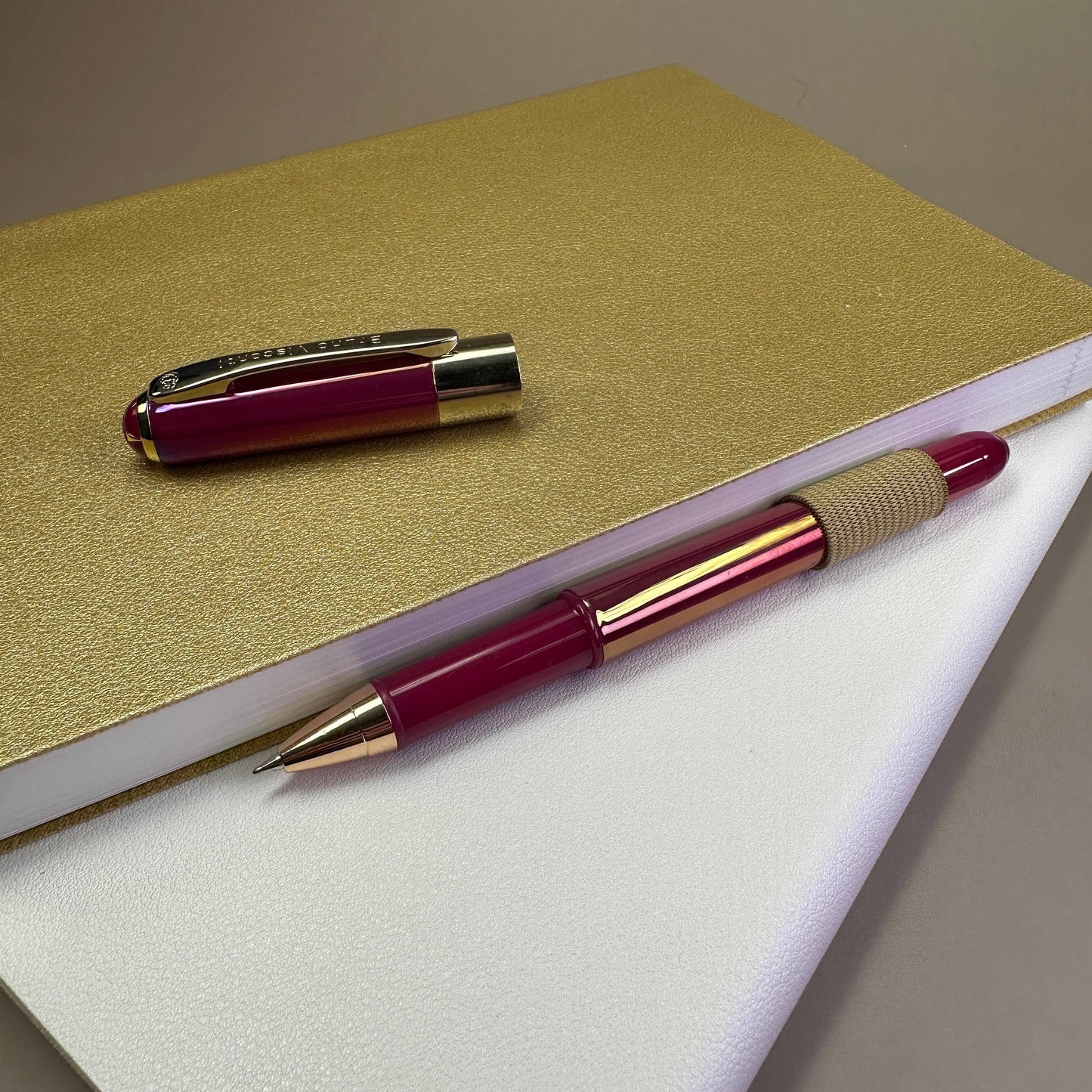 Monaco - Pearlescent Burgundy