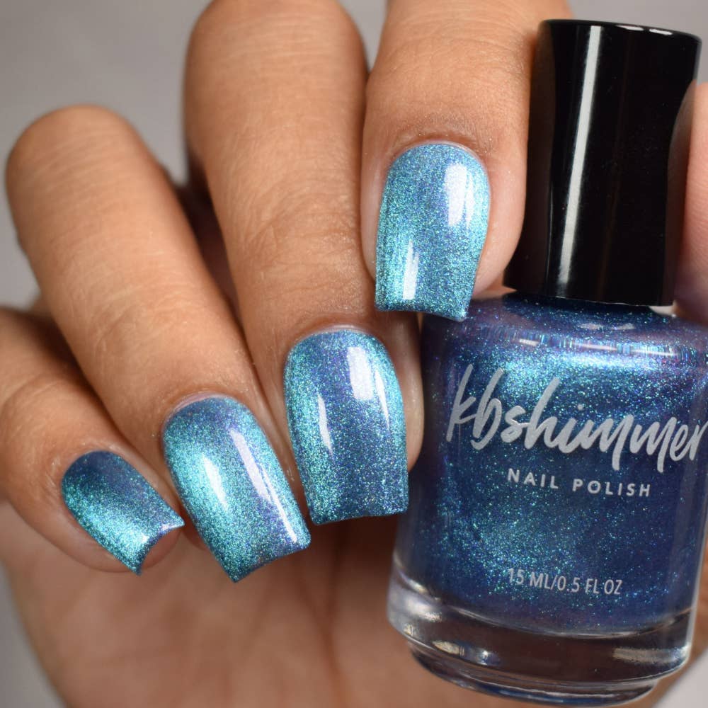Are You Floral? Magnetic Nail Polish