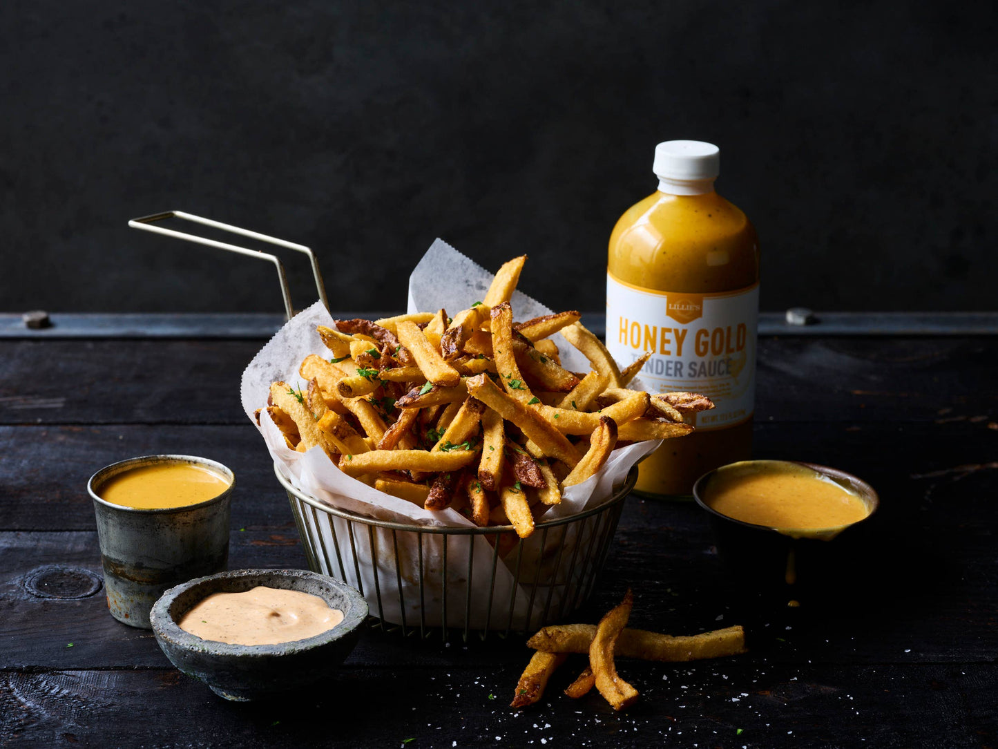 Lillie's Q Honey Gold Tender Sauce ( Nt Wt. 15.2 oz) Squeeze Bottle