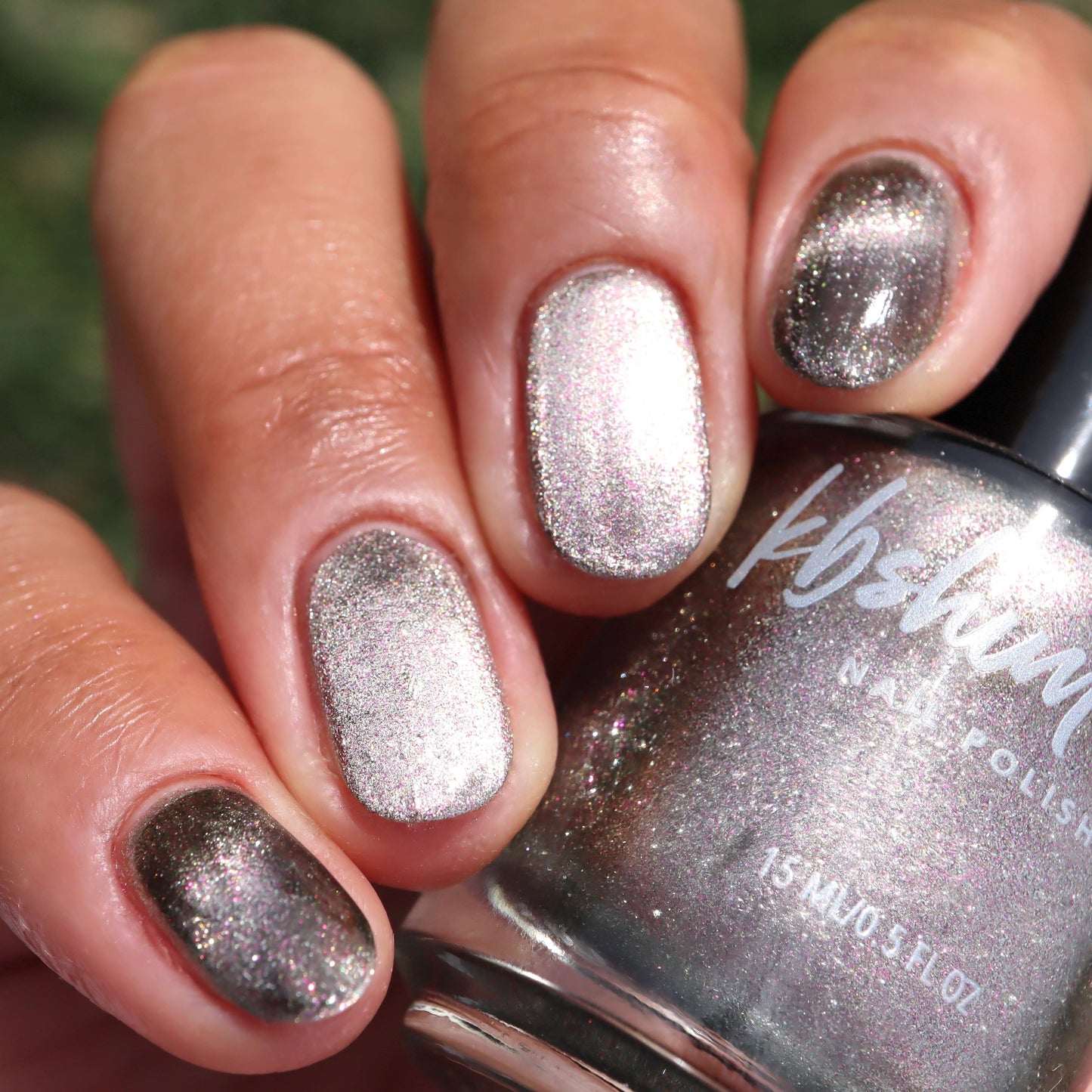 Root Awakening Magnetic Nail Polish