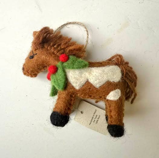 Christmas Ornament Horse with Holly, Ass't