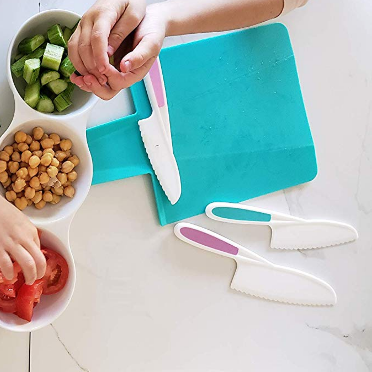 Kids' Knives and Foldable Cutting Board Set